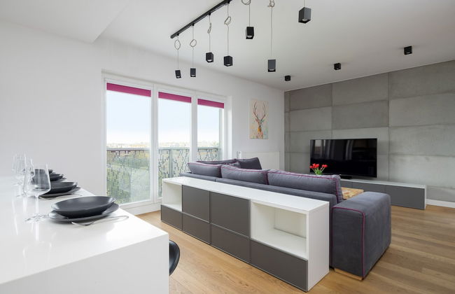 Apartment With Terrace by Renters - Photo 11