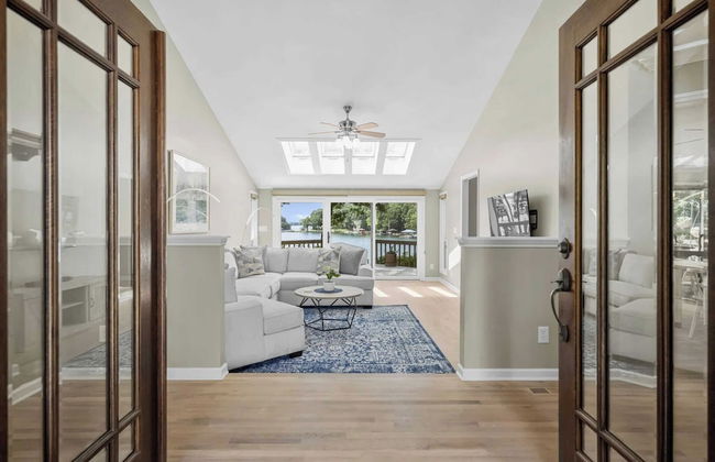 Happy Place by Avantstay Firepit, Ranch-style - Foto 1