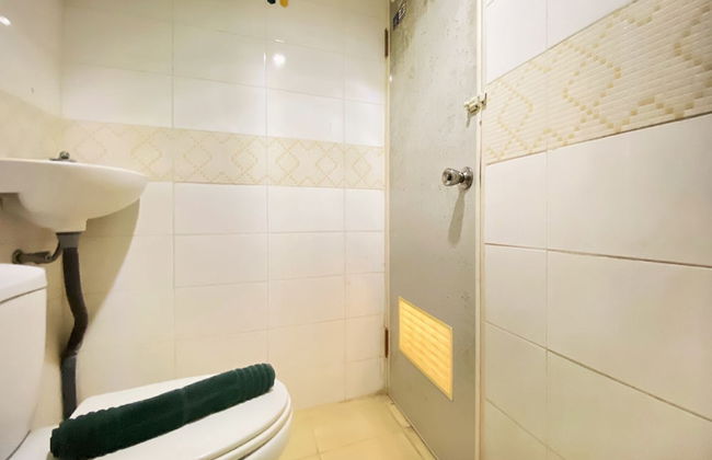 Spacious And Unique 1Br At Jarrdin Cihampelas Apartment - Photo 15