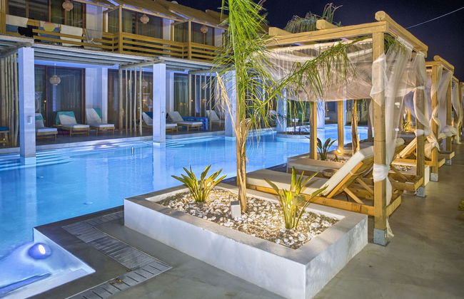 Alia Suites & Alia Beachfront Suites and Spa - Photo 57