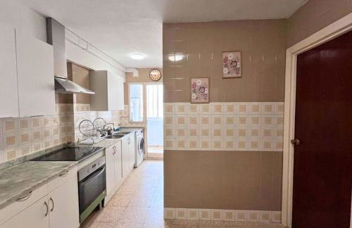 3-bedroom 2-bathroom flat ideal for families and nomads - Photo 19