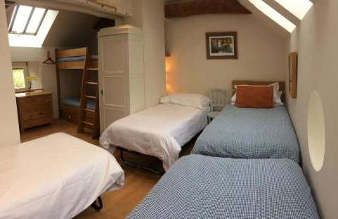 The Coach House at Durhamhill with llamas & games room mini cinema - Foto 34