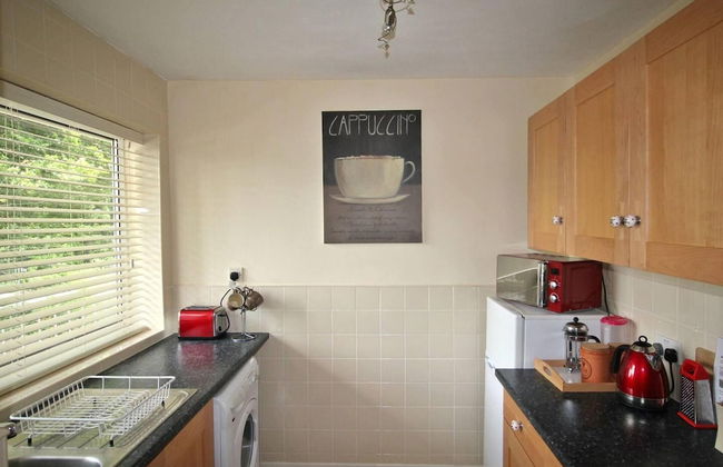 Large Balcony Apartment - Town & Races -2 Dbl Beds - Foto 6