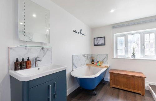 Beautiful Danford House & Lodge with Hot Tub - Foto 29