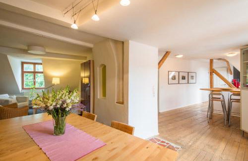 "goethezimmer" Ferienwohnung und Zimmer am Burgplatz - Foto 9