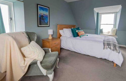 Hill Crest - Clifftop Escape with Sea View - Foto 12