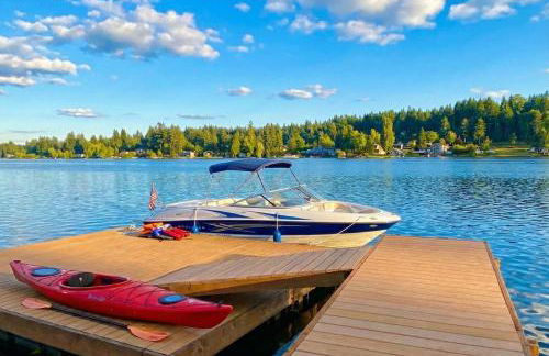 Luxe Port Lookout with waterfront, theater, games - Foto 19