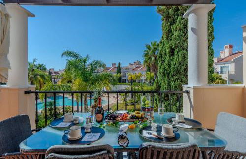 5 star Luxury Palmview apartment with large terrace and communal pool - Foto 1