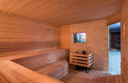 Old house by the stream - Photo 58