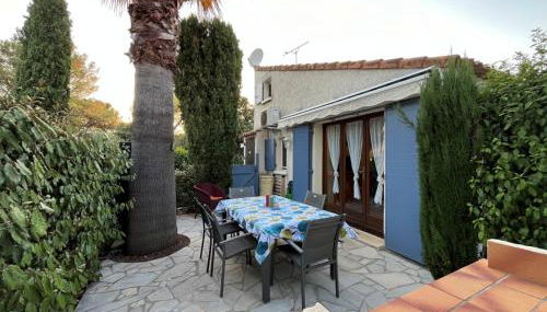 Maison cosy rénovée climatisée, jardinet & piscine - Foto 5, Garden, Garden view