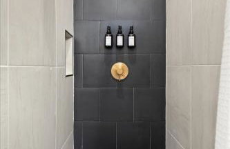 Spacious Downtown Indy Home Perfect for Groups - Photo 45