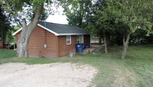 Rustic Cabin Rental Along the Wolf River in Fremont, Wisconsin - Foto 1