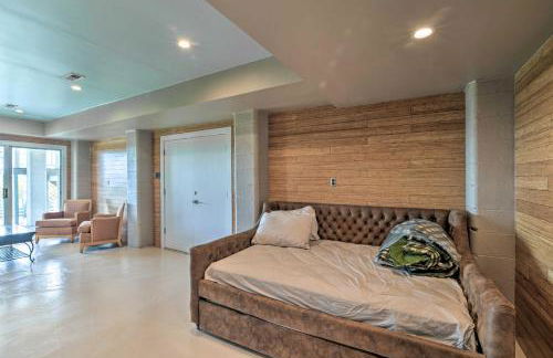 Luxurious Waterfront Home with Private Pier and Views! - Foto 31