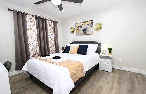 NEW! 2-Bedroom Fontana Guest House close to Kaiser Permanente - Photo 1