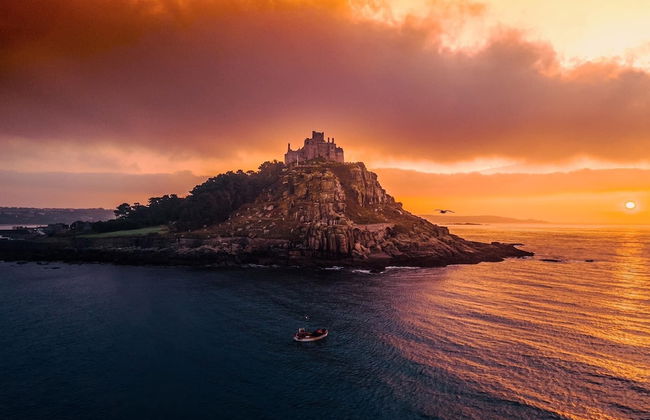 Kitty Unique 60s Caravan set in Pretty Garden - Foto 21