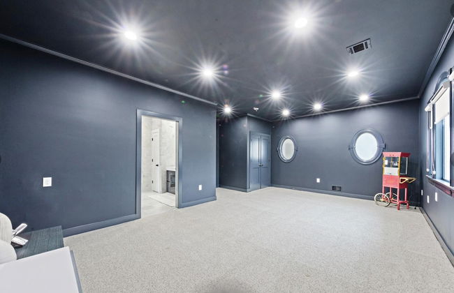 Monmouth Beach 4BR Villa on the Water - Foto 51