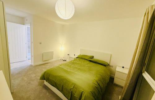 Brand New Modern 2 bedroom Flat Near City Centre - Foto 3