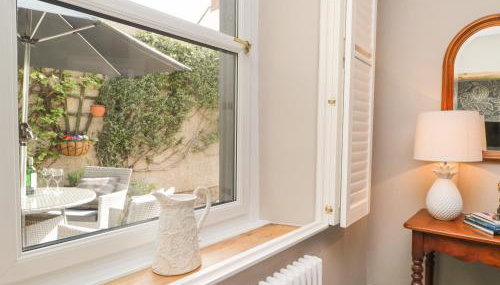 Hideaway Cottage - Photo 4