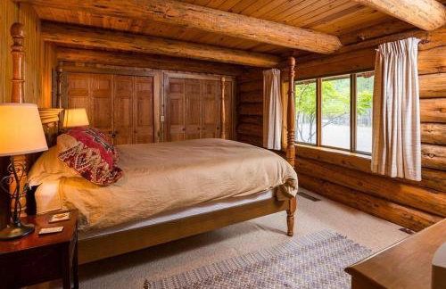 Sisters Dream Inn - Photo 8