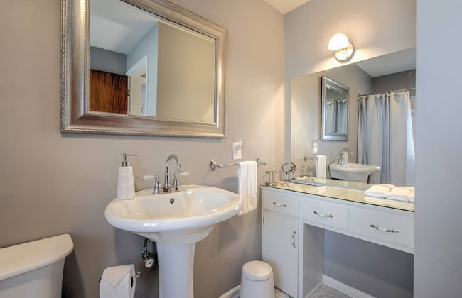 4 Bedroom Mountain View with Firepit & Ping Pong - Foto 30