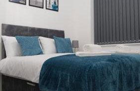 Modernized Three Bedroom House near City Stadium, Attractions, City Centre - Sky n Netflix - Convenient Transport - Foto 4