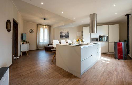 Modern apartment in Gravedona - Larihome A14 - Foto 1