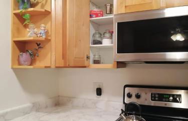 Beautiful home with your own entrance in Sandy - Foto 28