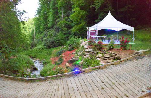 Windows Over Waterfalls - Foto 50