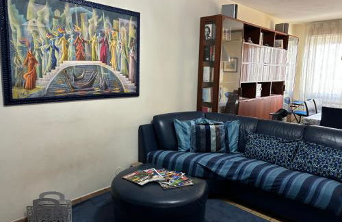 GrElly's House - Holiday in Rome - 50 meters from the Metro - Foto 8