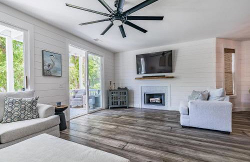 New Listing! Walking distance to Marina. - Foto 2