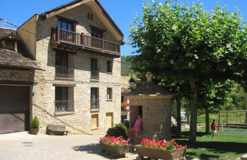 apartamentos turisticos san juan de la peña - Foto 3