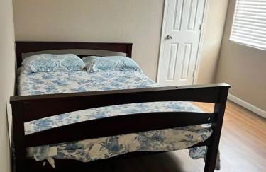 Serene 2bed 1bath condo with parking - Foto 9