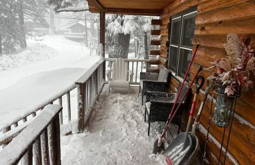 Majestic Log A Frame by Lake, Loft & Deck - Foto 34
