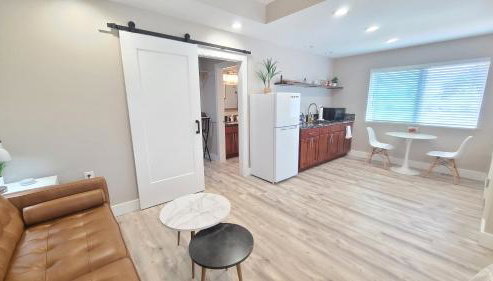 Paradise Park Newly built studio with king bed - Foto 5