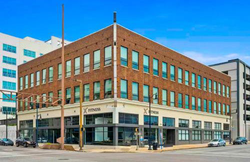 Theatre Retreat 2 Bedroom Loft - 1 Blk from Theatres - Foto 30