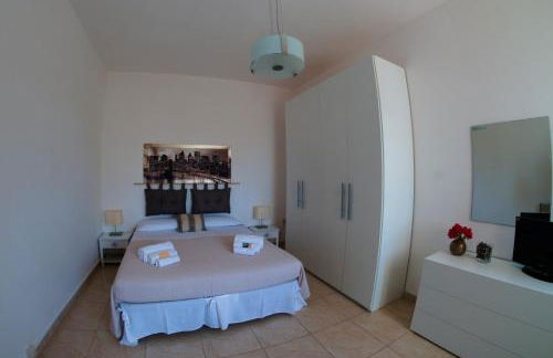 Li Carlucci - Foto 11