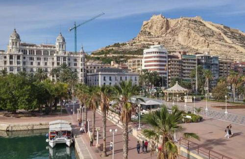 Espacioso y céntrico piso con zona chill-out - Photo 19