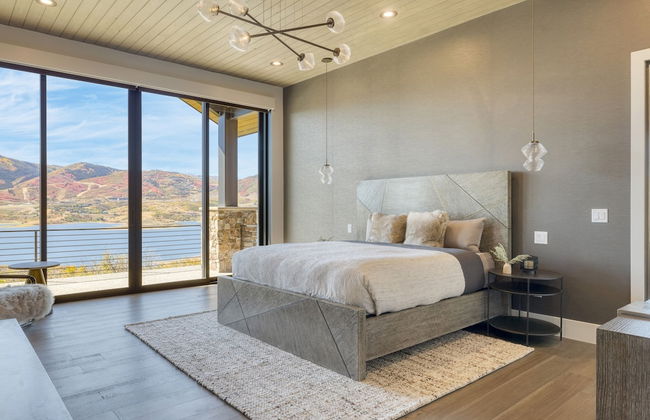 Reflection by Avantstay Sleeps 18 Lake Views Hot Tub Game Room - Foto 27