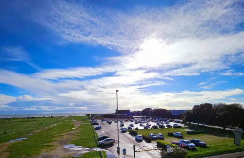 Seaview 2 bedroom apartment - Foto 10