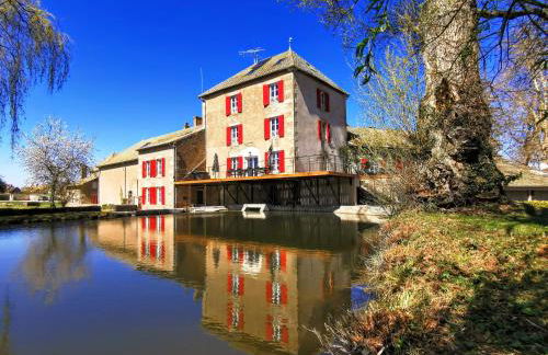 Moulin des Ducs by Vindihouses - Piscine chauffée - escalade - billard - fitness - etc - Foto 1