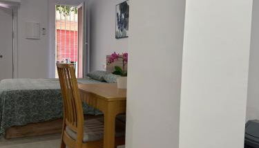 FANTÁSTICO PISO A 5 MINUTOS DE LA ESTACION DE BUS Y TREN a metros de la PLAYA - Foto 4