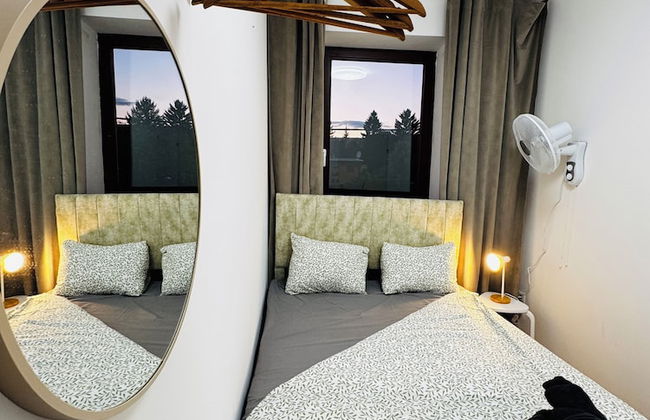 Cozy House Terrace &Garden Sleeps 34 - Foto 74