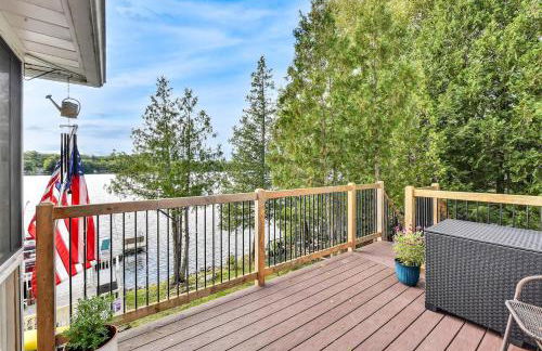 Gables End Escape Lakefront Dock Kayaks - Photo 33