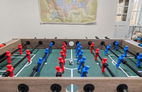 Riverfront w Hot Tub Game Room Fire Pit & More - Foto 45