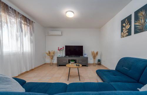 Holiday Home Burgija with pool - Foto 33