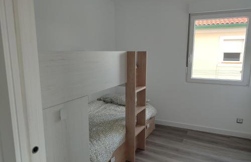 Piso de tres habitaciones a 50m de la playa - Photo 8