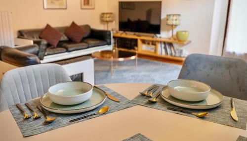 Central, quiet and strategic apartment - Foto 2