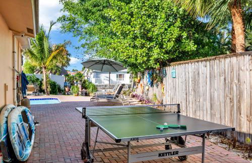 4 bd Near beach spacious solar heated pool waterfront home - Photo 31