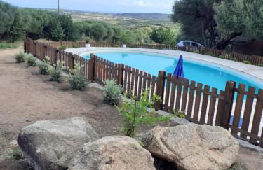 agriturismo gli olivastri appartamento raggio di sole , con piscina e vista mare ,climatizzatore,wifi - Photo 5