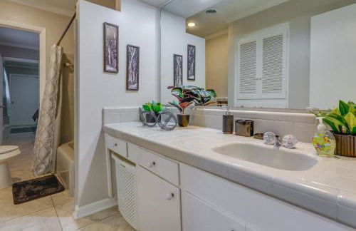 Spacious Little Rock Home with Patio - 9 Mi to Dtwn! - Foto 17